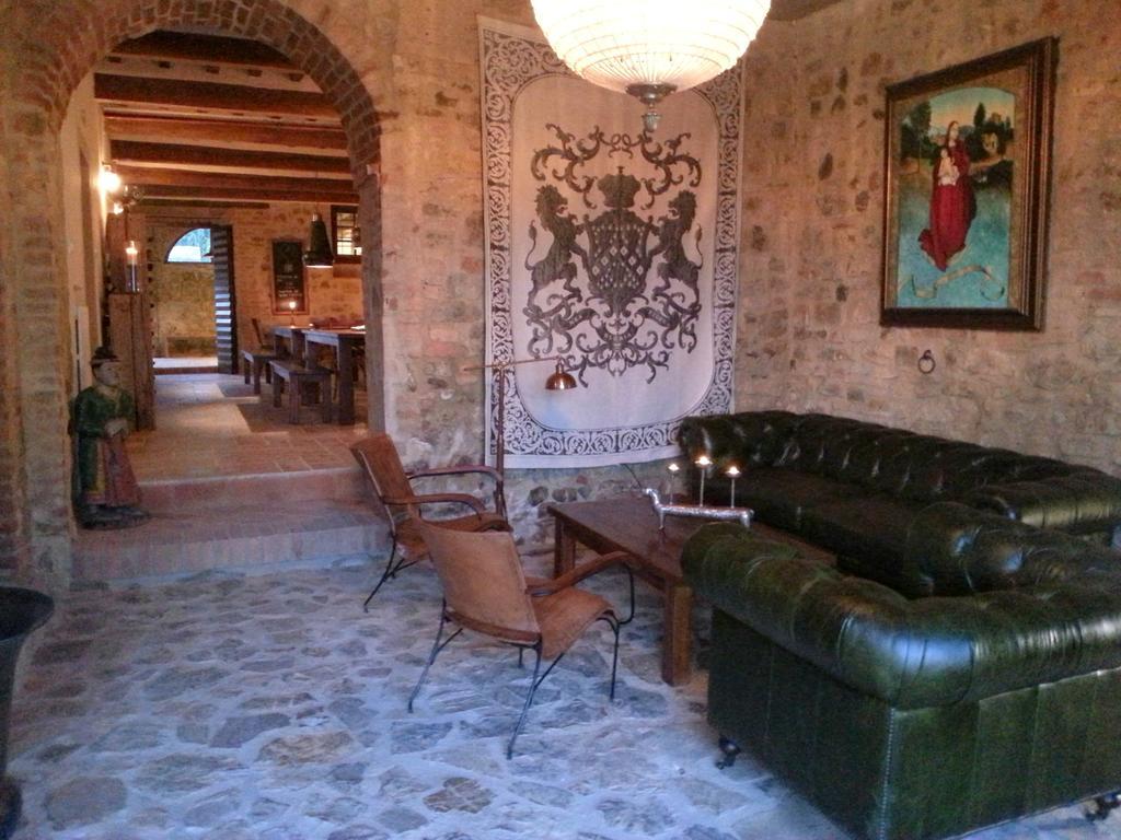 Locanda Cugnanello Anqua Bagian luar foto